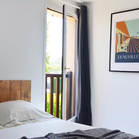 Cottage With Large Garden 15 Minutes Walk From The Beach Villers-sur-Mer Ngoại thất bức ảnh